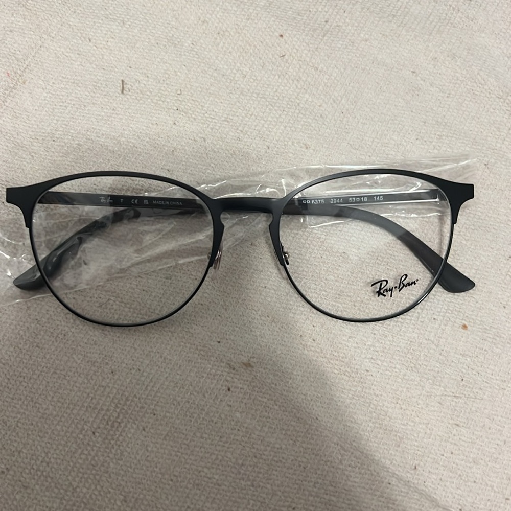Ray-Ban frames - Picture 2 of 5